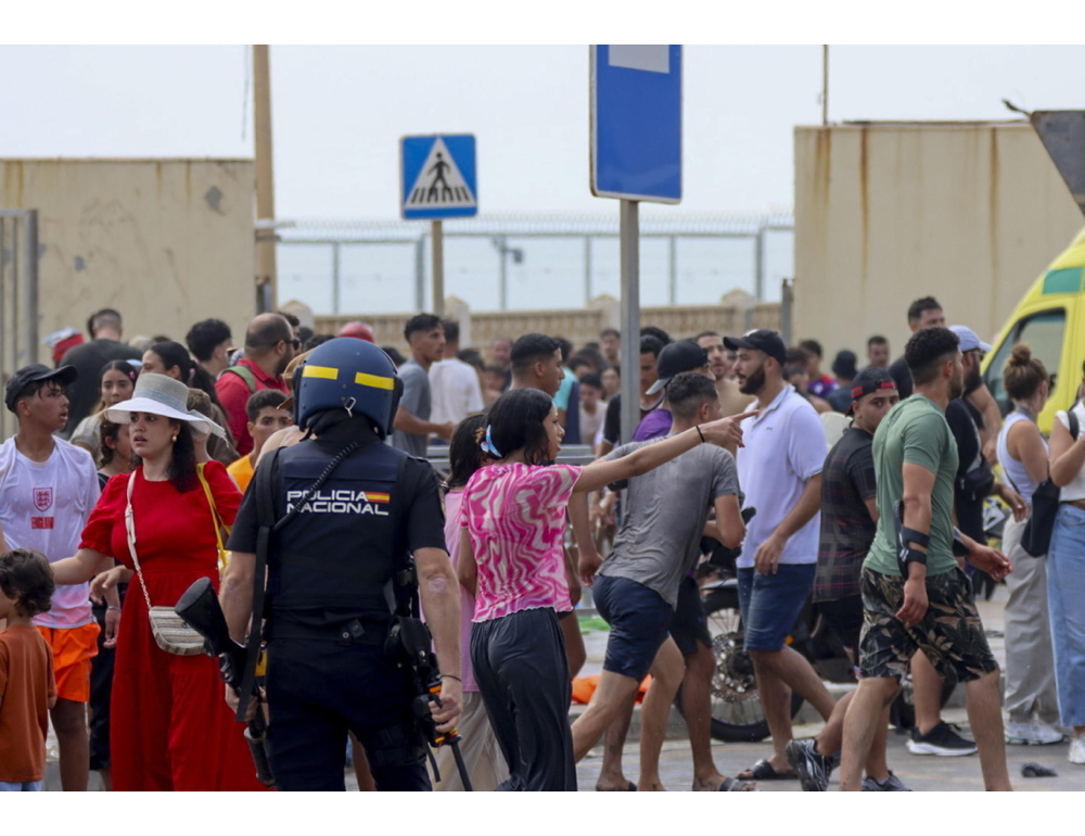 Tajani, ‘favorevole alla chiusura di Schengen con la Spagna’