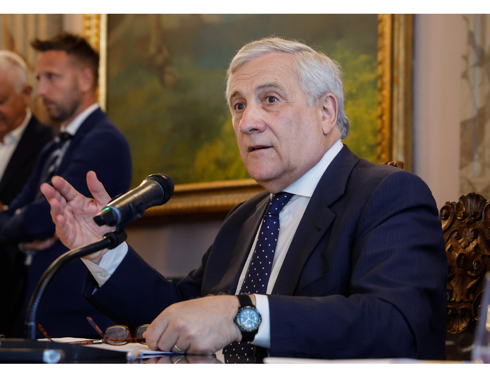 Tajani, sulle preferenze troveremo soluzione, a Roma e Milano candidati civici