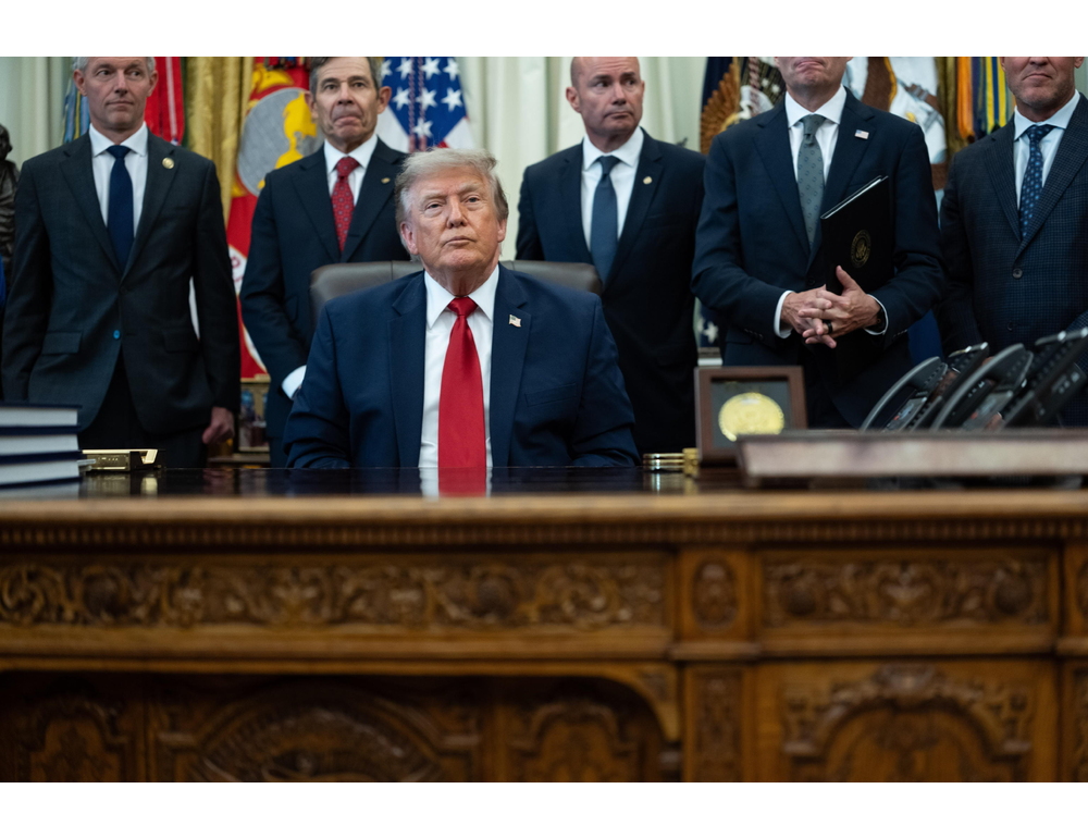 Trump, ‘accordi commerciali con Paesi Golfo al posto della tassa del 20%’