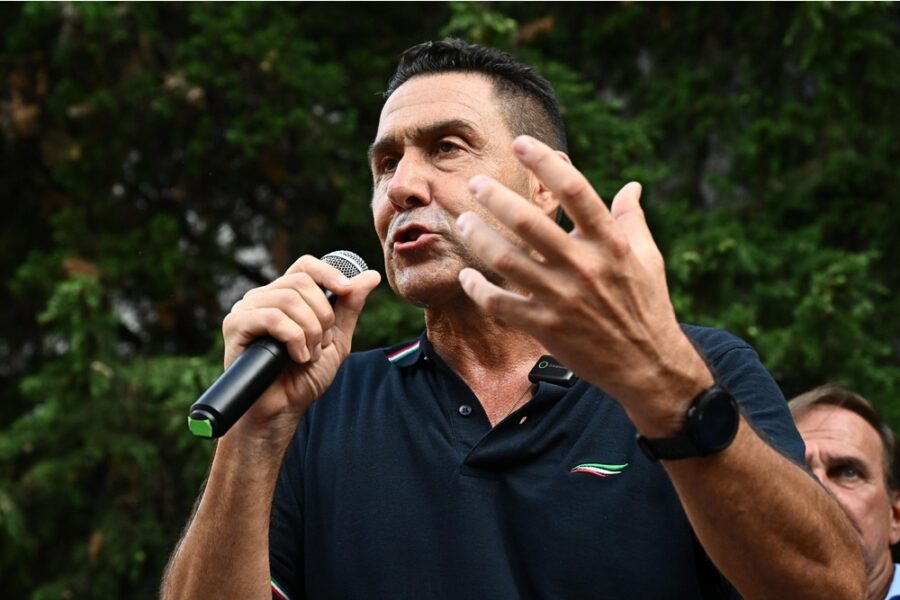 'Raccoglieremo le firme e lo faremo con molto piacere'