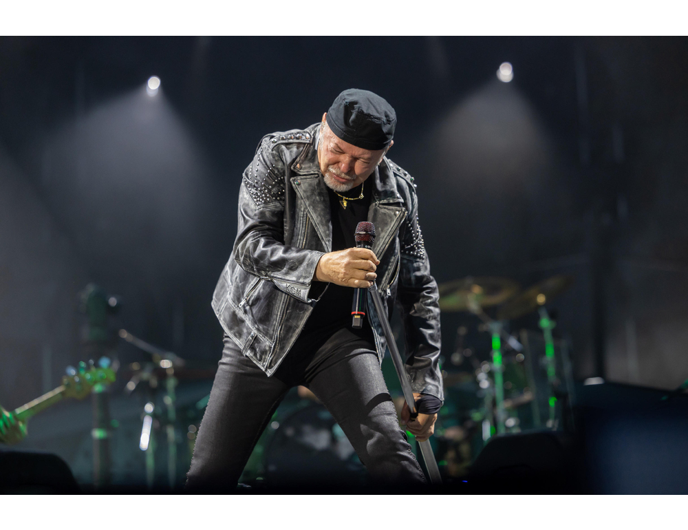 Vasco Rossi cittadino onorario di Rimini ma il Consiglio si spacca