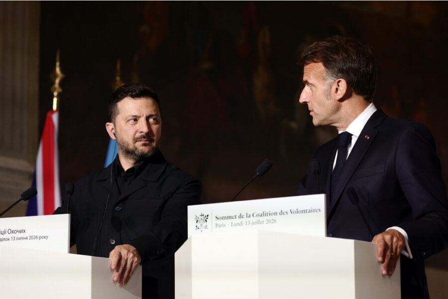 'Licenze per produrre armi pesanti