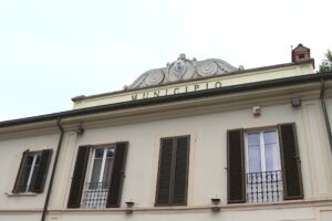 Stop ai ristorni per i Comuni di frontiera. Il sindaco di Uggiate con Ronago: “È una ripicca”