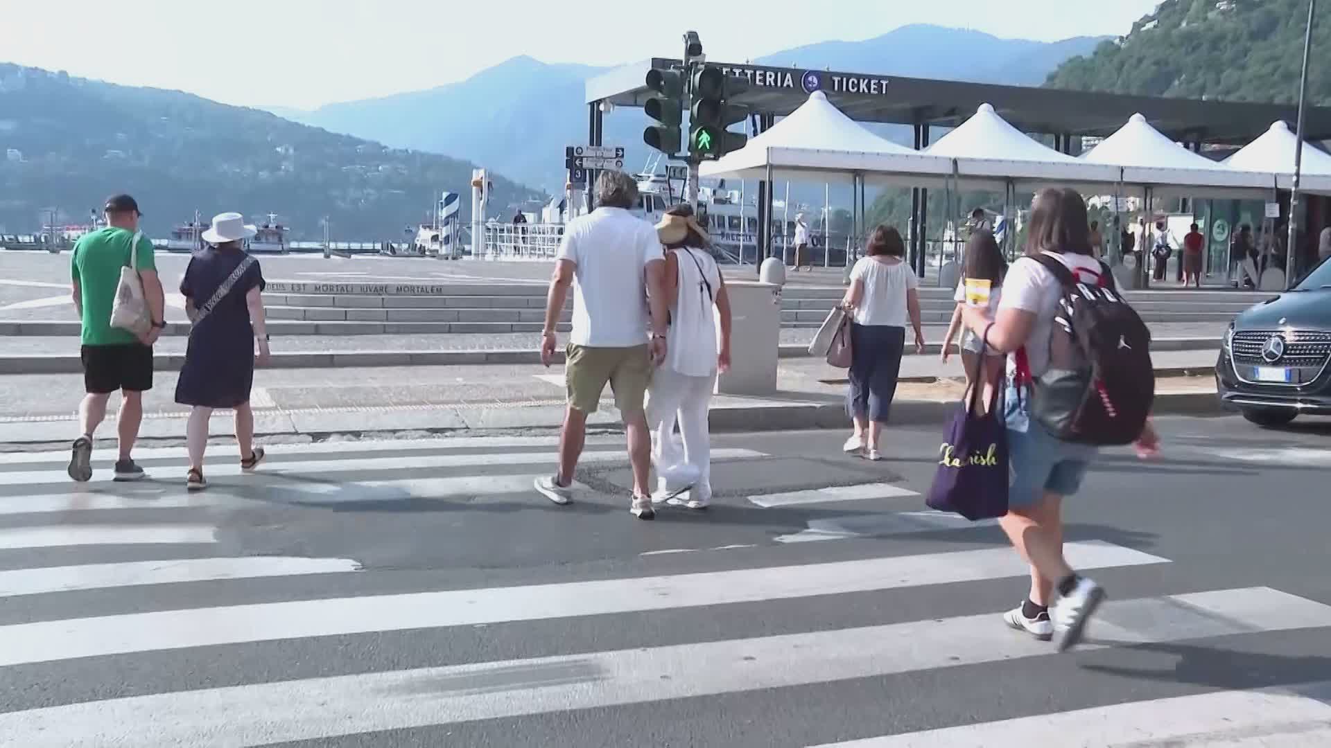 Agosto di cantieri a Como. Approvato il progetto esecutivo per la tombinatura del Lungolago