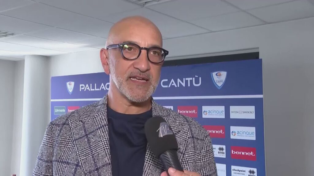 Cantù, esordio in trasferta a Venezia, nella città di coach Vitucci. La 