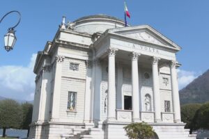“Il Tempio Voltiano in valigia”, la scienza di Alessandro Volta in ospedali, rsa e comunità