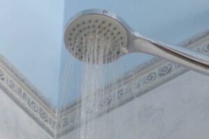 Risorse idriche, fase critica. Como Acqua: “Limitare i consumi non essenziali”