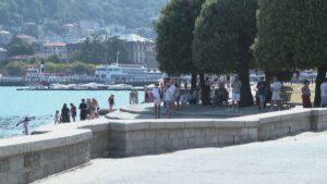 Un’altra settimana di caldo africano sul Lario. Attesa una tregua dopo Ferragosto