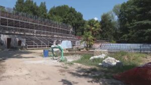 Serre di Villa Olmo, la fine del cantiere sembra ancora lontana