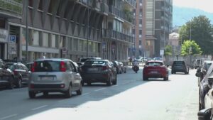 Como, spaccata in viale Masia: il ladro rintracciato grazie alle telecamere di videosorveglianza