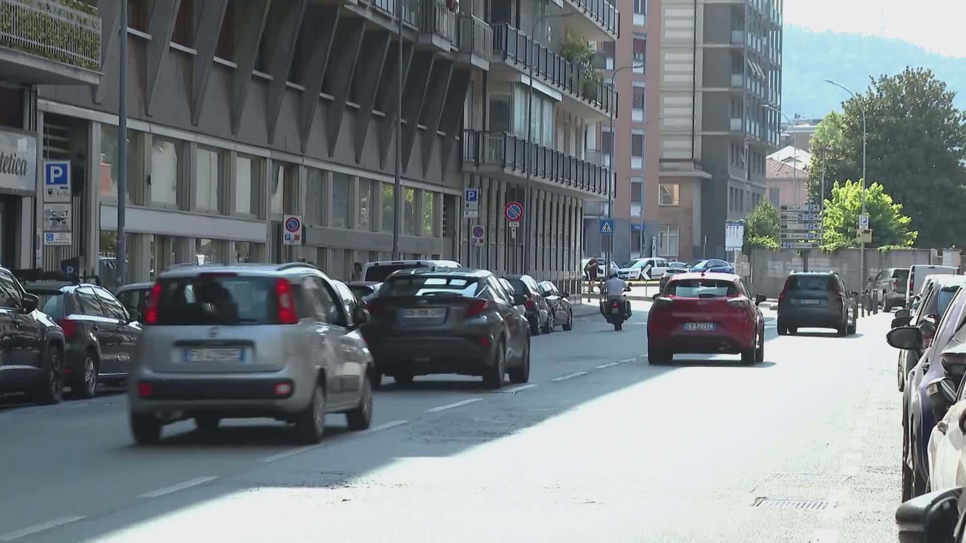 Como, spaccata in viale Masia: il ladro rintracciato grazie alle telecamere di videosorveglianza