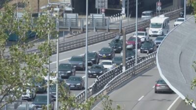 Traffico, weekend di Ferragosto da bollino rosso: 24 milioni gli spostamenti, tir fermi e cantieri sospesi