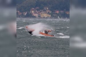 Lenno, 12 persone salvate dalla guardia costiera durante il temporale di ieri