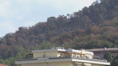 Monte Goi, rischio inquinamento dopo il rogo. Il Comune ordina interventi in un’area privata