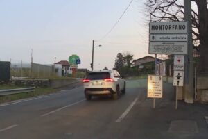 Montorfano, uomo di 49 anni trovato a terra ferito in modo grave. Accertamenti dei carabinieri