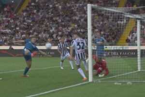 Calcio, Calcio, Como-Udinese 1-1. A segno Douvikas nella prima giornata di Serie A