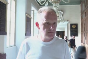 Ztl, dalle bici “a mano” alla stretta sulle consegne: il sindaco Rapinese risponde alle polemiche