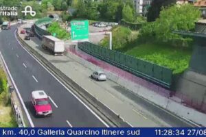 Rientro vacanze, weekend da bollino rosso. Sulla A9 già code in direzione Svizzera