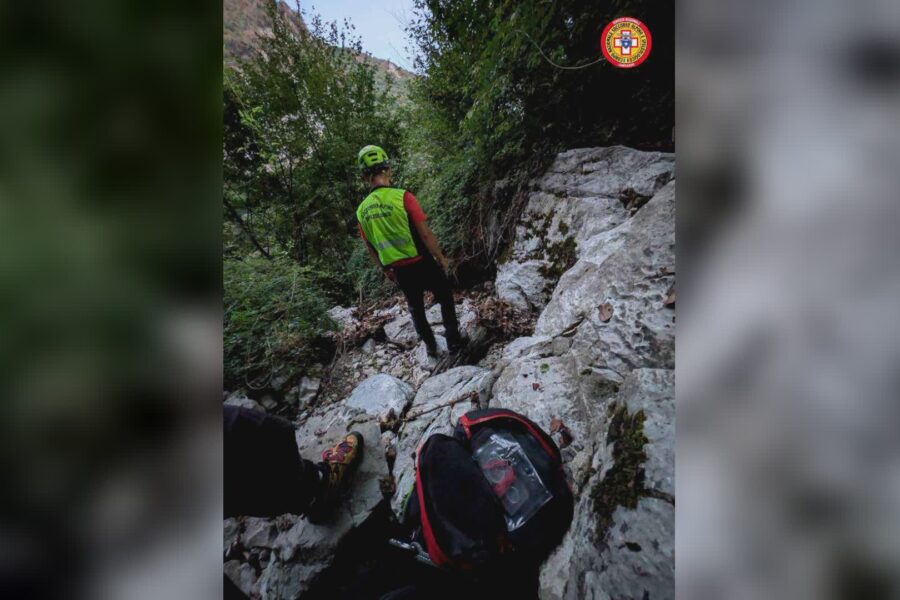 15219 Escursionista si perde nella zona del Buco del piombo recuperato dal soccorso alpino 1787820692