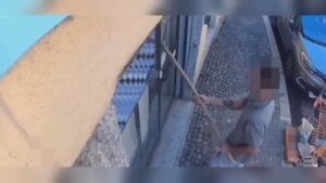 Vetrina spaccata a badilate in via Borgo Vico a Como. Il video