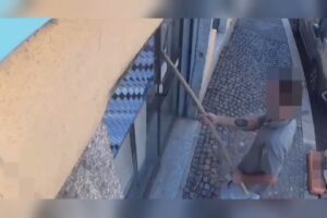 Vetrina spaccata a badilate in via Borgo Vico a Como. Il video