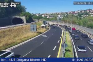 Rientro vacanze, weekend da bollino rosso. Sulla A9 già code in direzione Svizzera