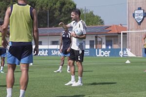 Como, test di maturità a Napoli. Fàbregas: “Al Maradona sfida di alto livello”