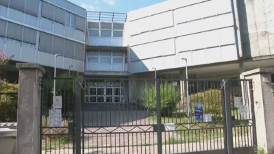 “Corridoni” e “Venini”, caos scuole a Como. Rapinese difende la scelta, famiglie e politica contro