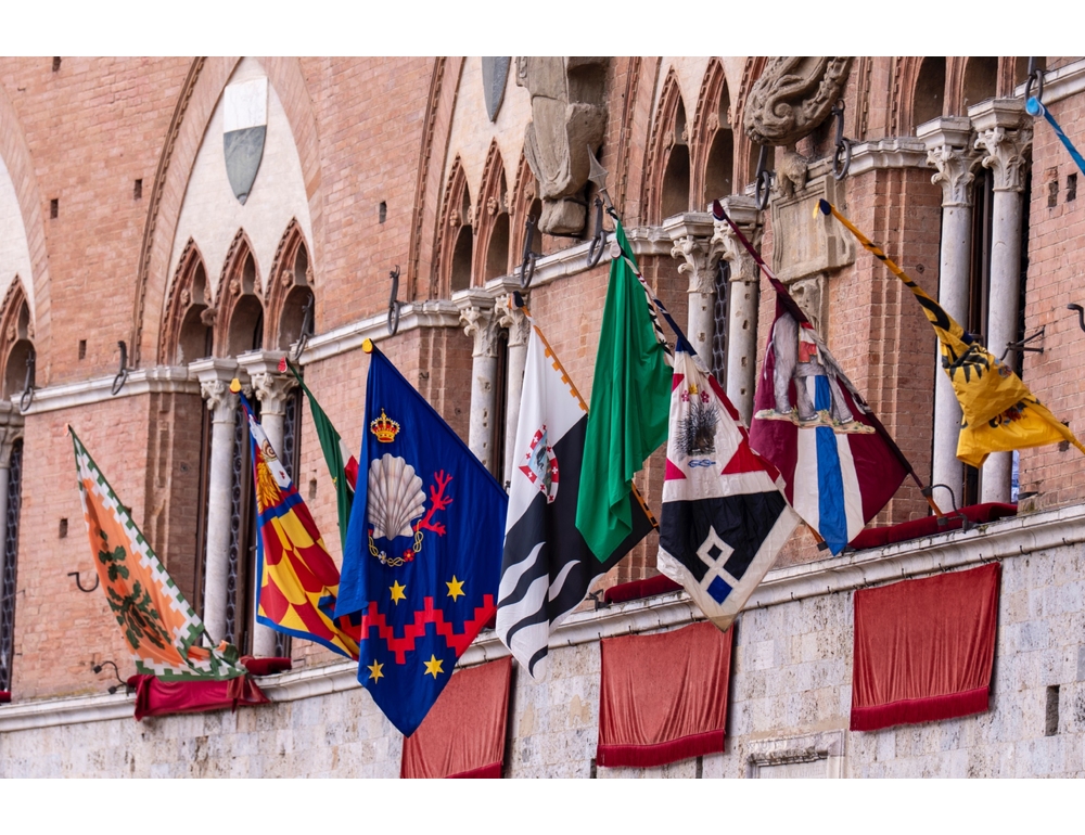 ++ Palio di Siena, nuovo rinvio per la pioggia ++