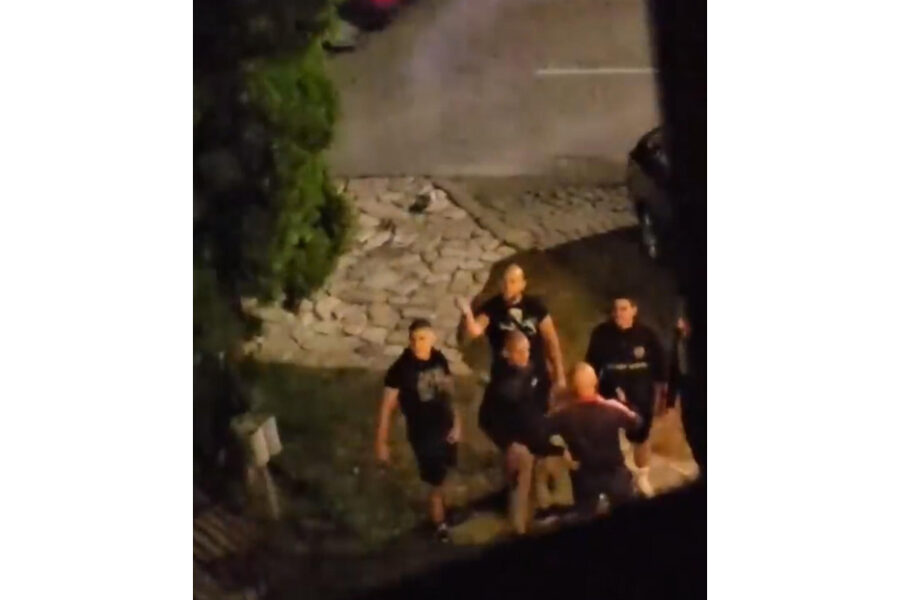 Urla Sieg Heil. Fadlun: "Violenza antisemita