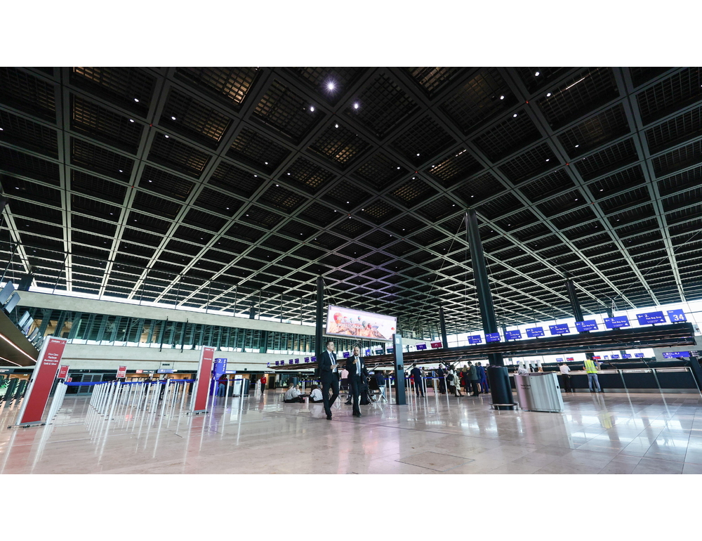 Allarme malaria a Francoforte, morto un dipendente dell’aeroporto