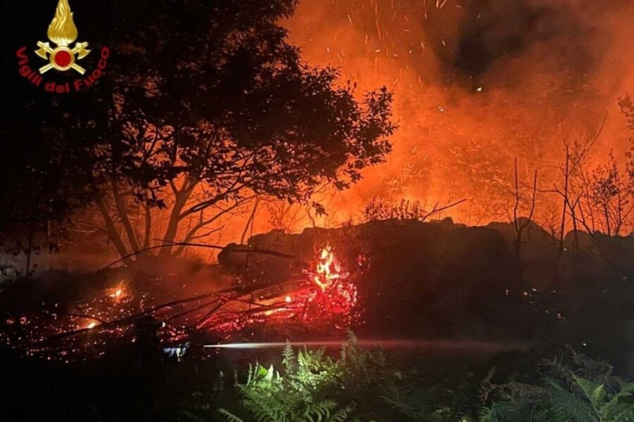 Le fiamme hanno colpito Omegna