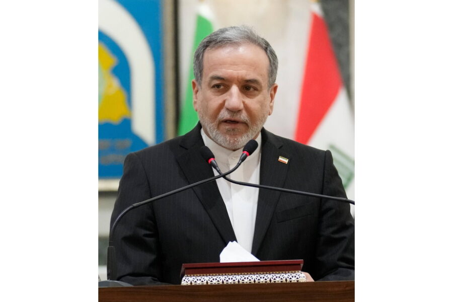 Colloquio telefonico con l'omologo saudita Faisal bin Farhan