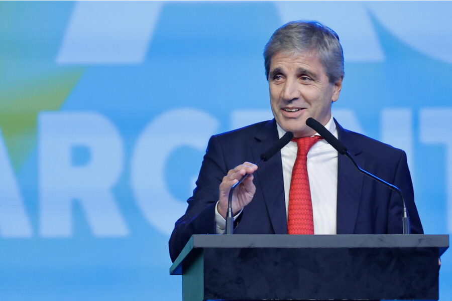 Il ministro dell'Economia Luis Caputo