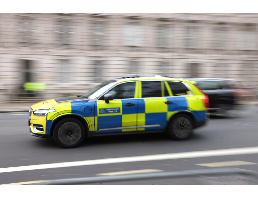 Attacco a Londra fatto a colpi di forbici, per polizia è raptus di follia