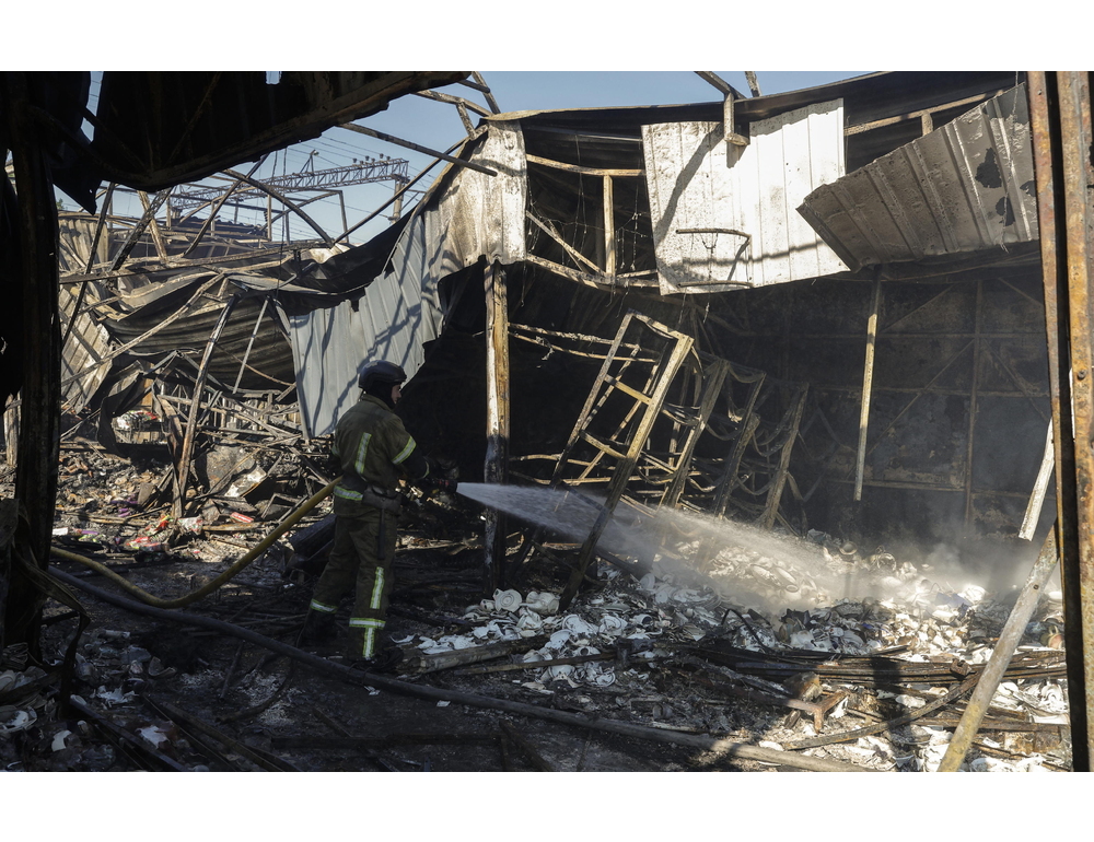 Attacco su Kiev, il bilancio delle vittime sale a nove morti