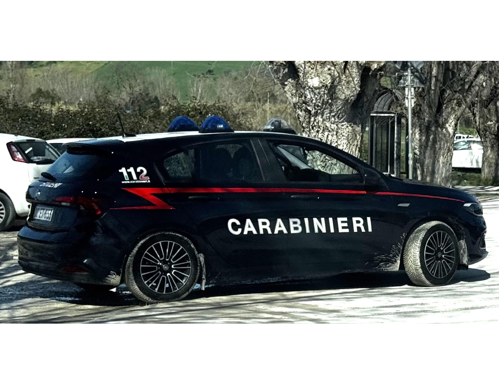Auto contro bici elettrica nel Brindisino, gravi due ragazzi di 15 anni