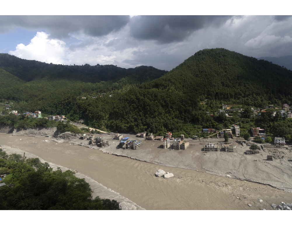Autorità Nepal, fino a 5 miliardi per la ricostruzione dopo le alluvioni