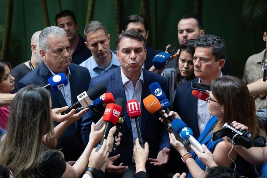 Il candidato propone pene più severe ispirandosi al modello di Bukele