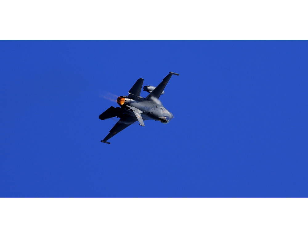 Caccia rumeno distrugge drone marino vicino a struttura estrazione gas