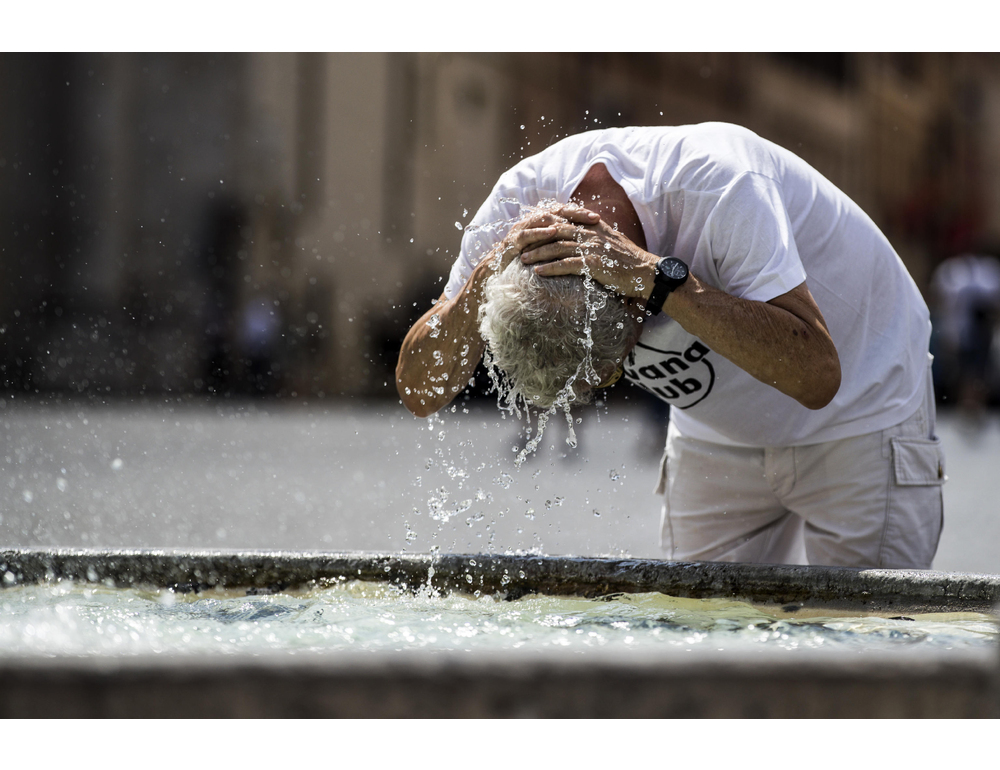 Caldo, a Firenze ancora 41 gradi e codice rosso fino a venerdì