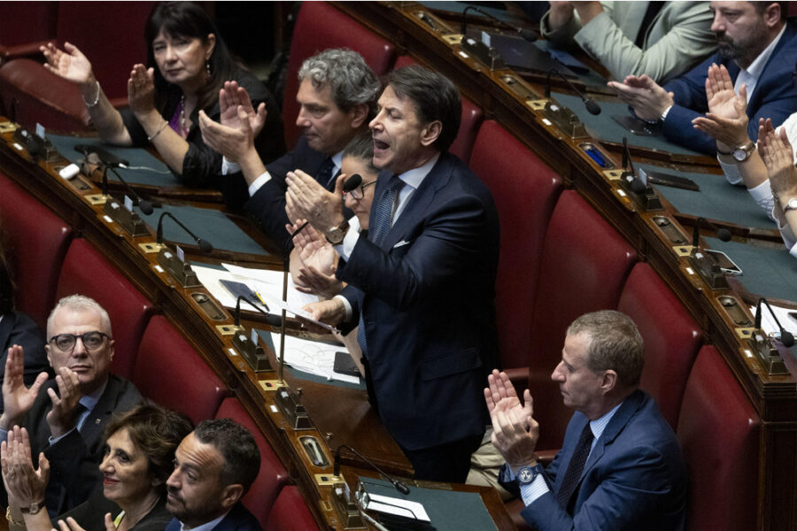 "Mi sembra che abbia un arsenale miliare super attrezzato"