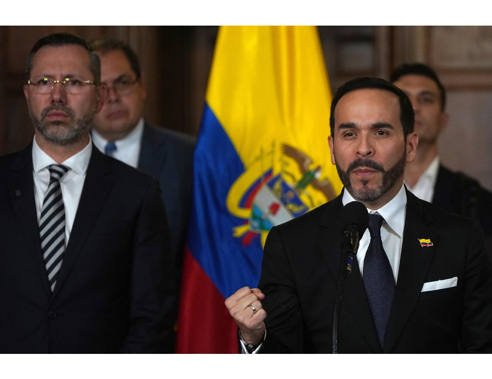 De la Espriella ordina operazioni contro l’immigrazione irregolare in Colombia