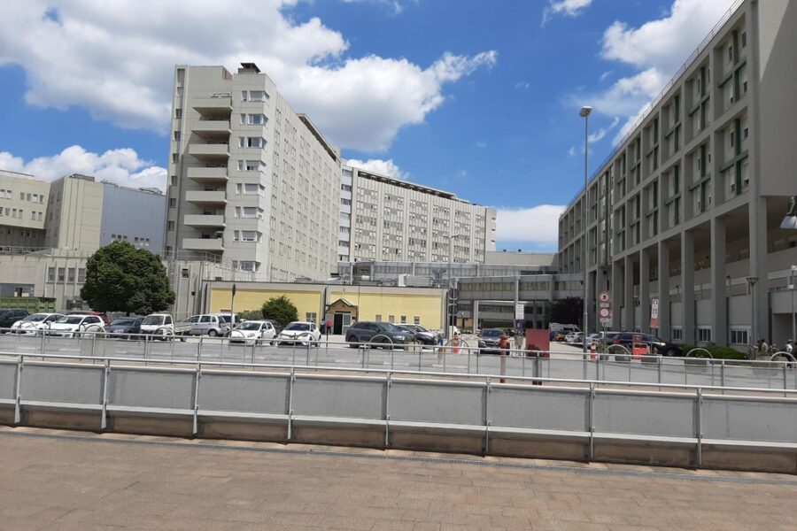 Tutti sono stati portati in ambulanza all'ospedale di Perugia