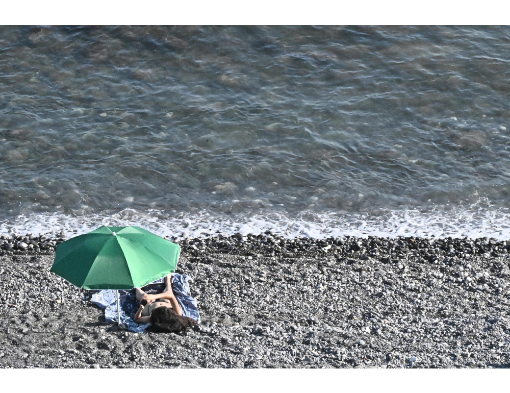 Domenica di sole, poi rapida perturbazione in avvio di settimana