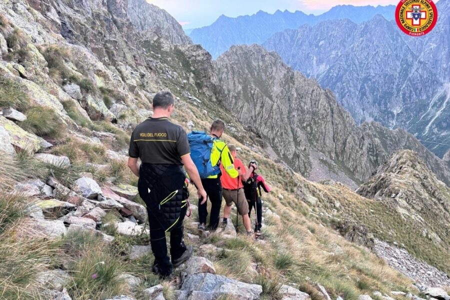 È accaduto nel Cuneese. L'uomo si era messo in cerca dei compagni