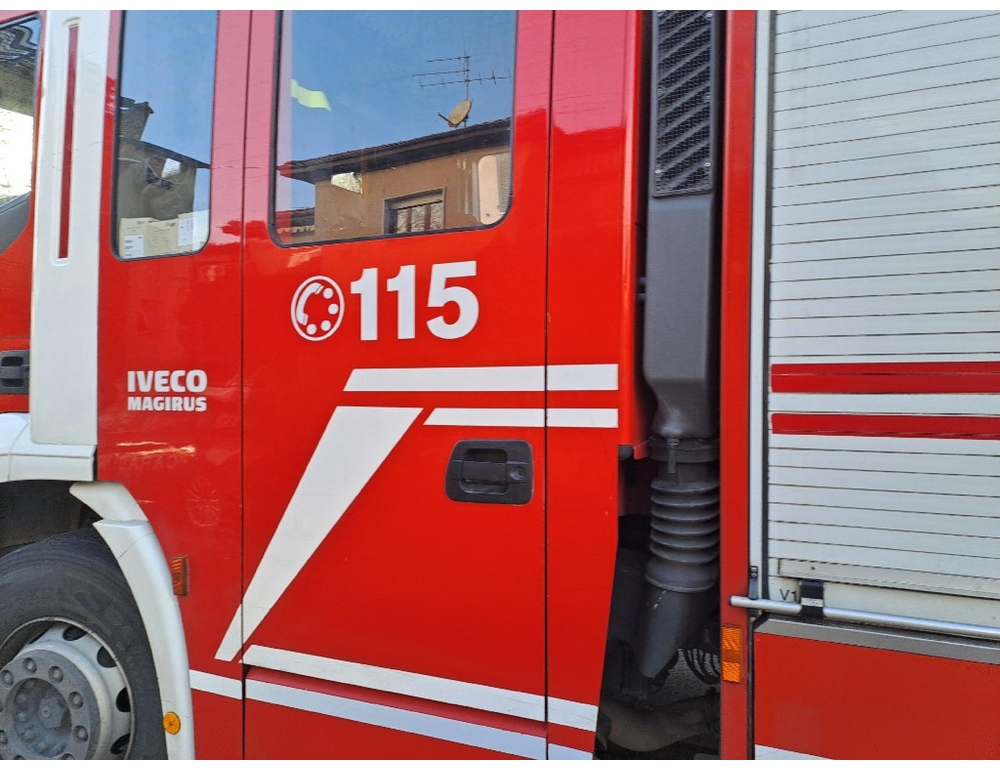 Esplode una bombola di gas in B&B, feriti padre, madre e figlio