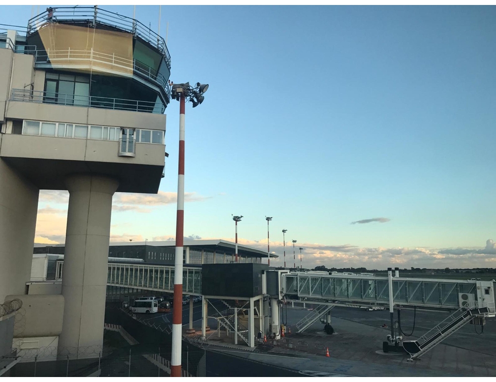 Etna, ripristinati gli atterraggi all’aeroporto di Catania