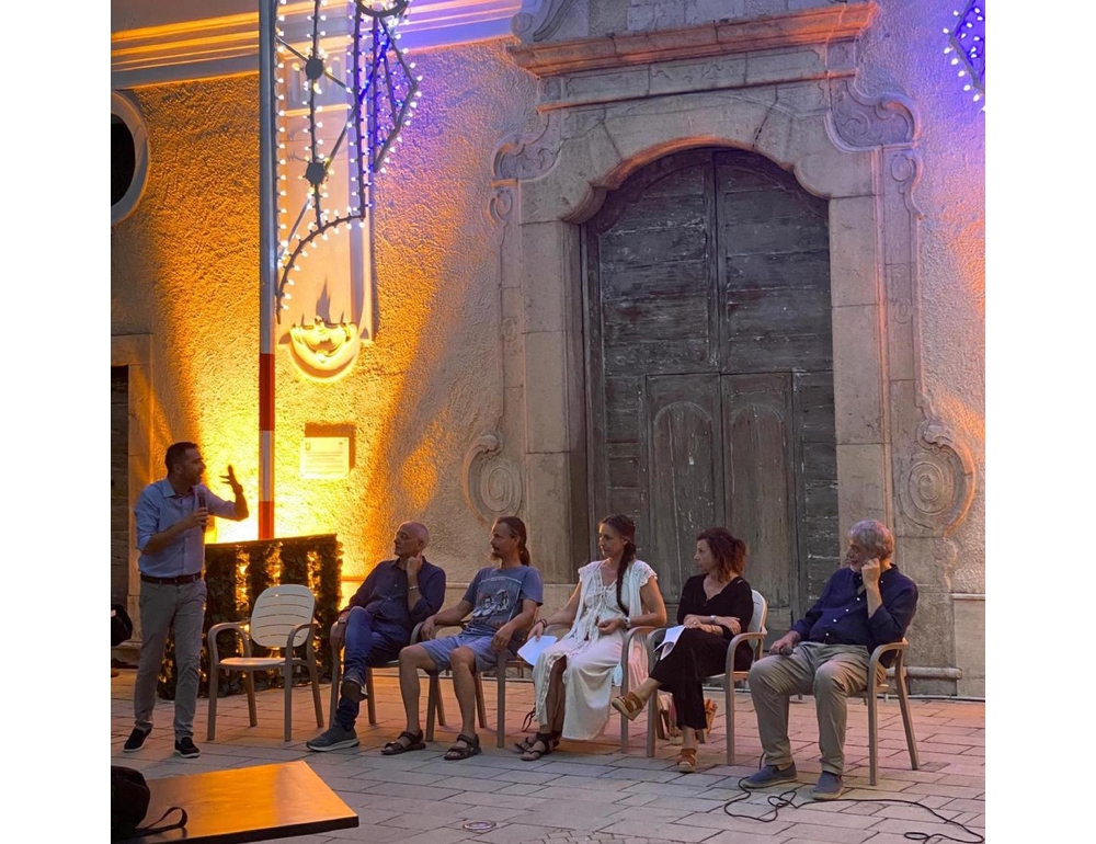 Famiglia nel bosco, Cantelmi ‘grande affetto da gente per Catherine e Nathan’