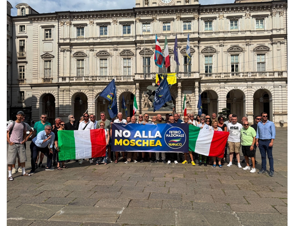 Futuro Nazionale in presidio a Torino, ‘no alla moschea’